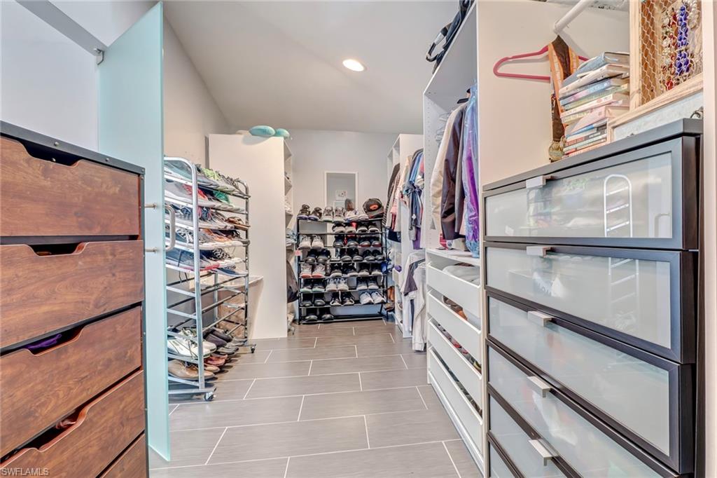 BONITA SHORES - Residential