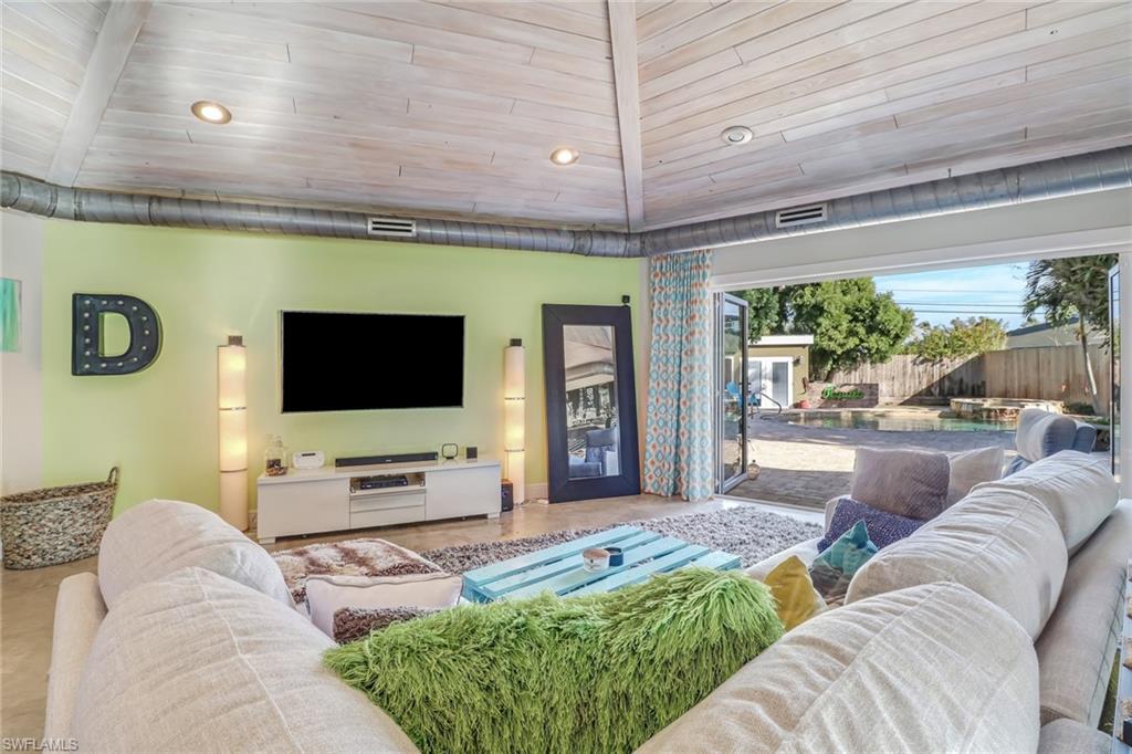 BONITA SHORES - Residential