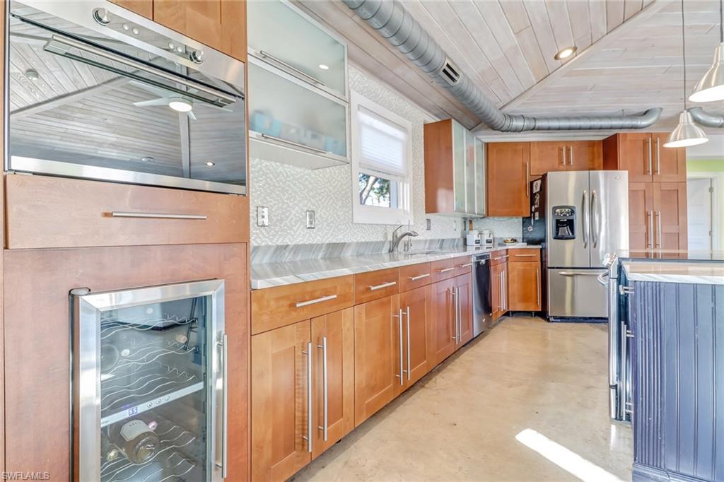 BONITA SHORES - Residential