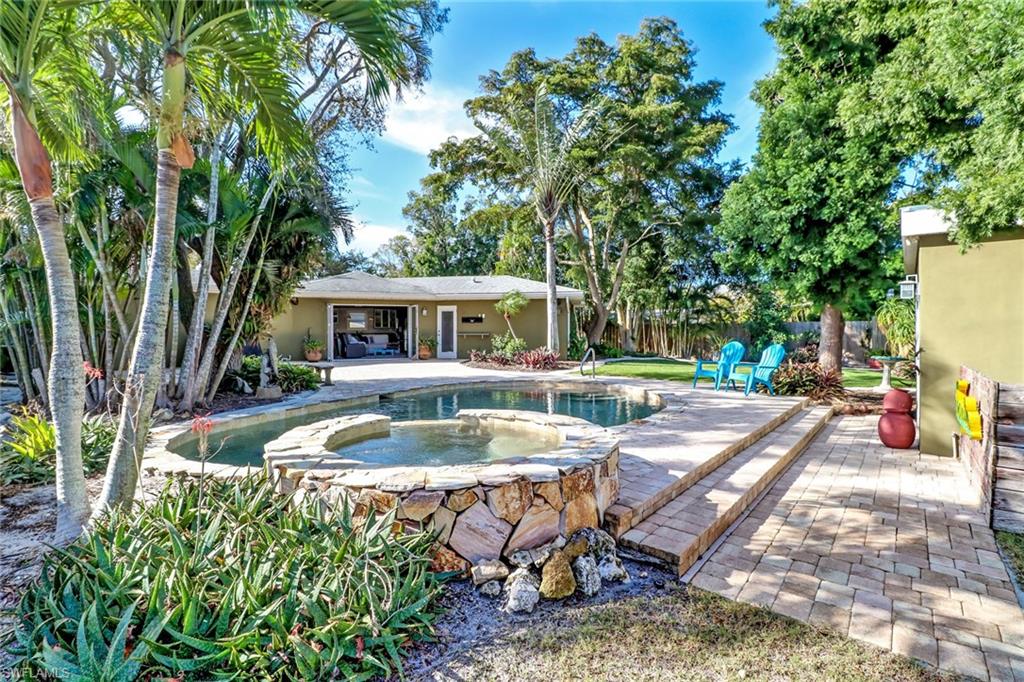 BONITA SHORES - Residential