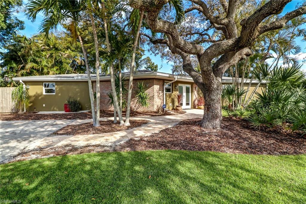 BONITA SHORES - Residential