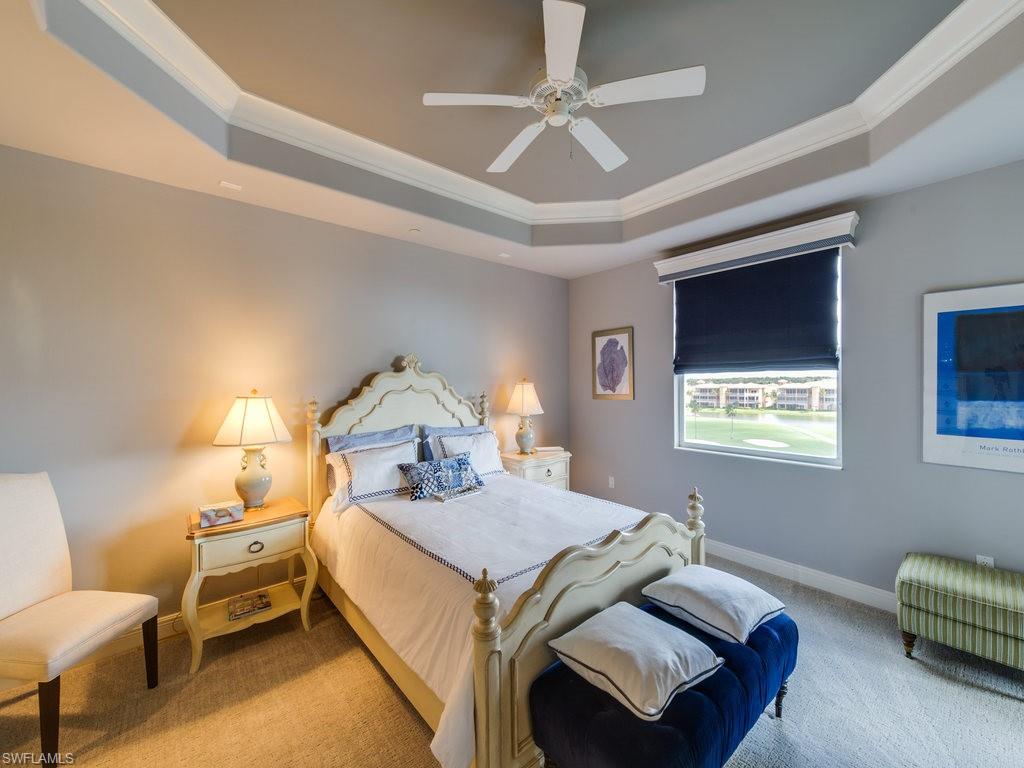 VISTA POINTE - Residential