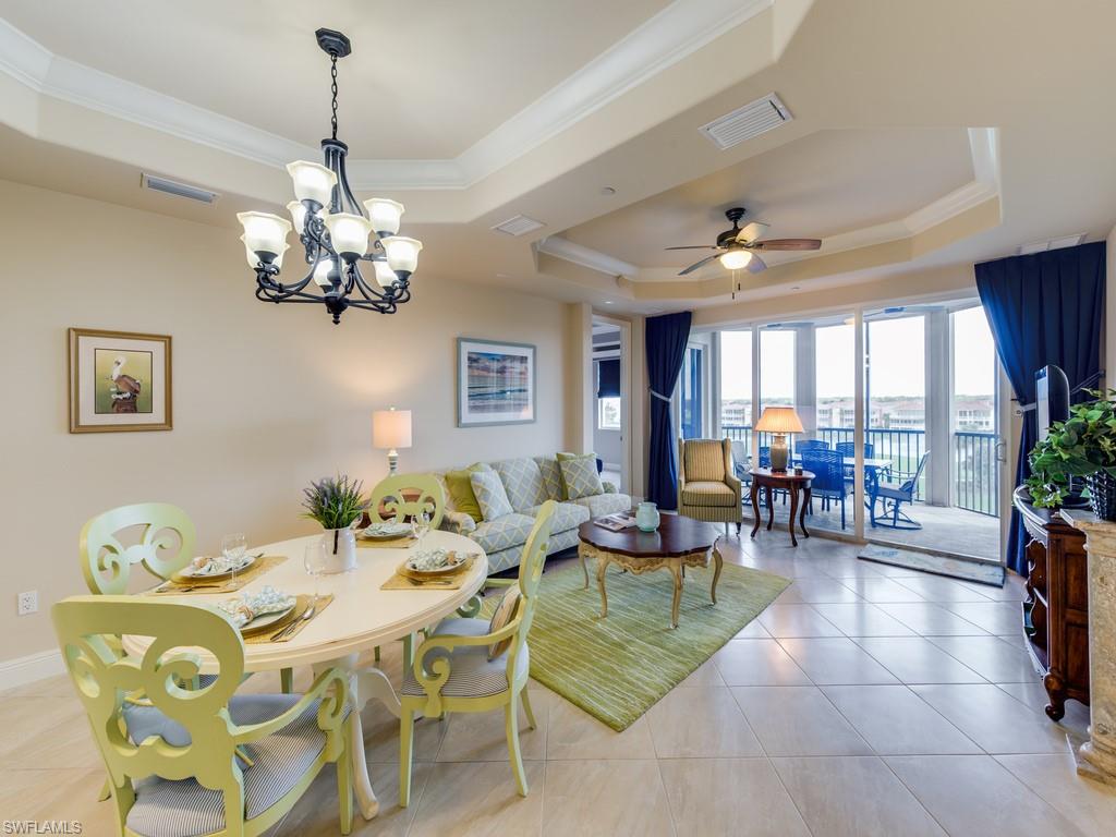 VISTA POINTE - Residential