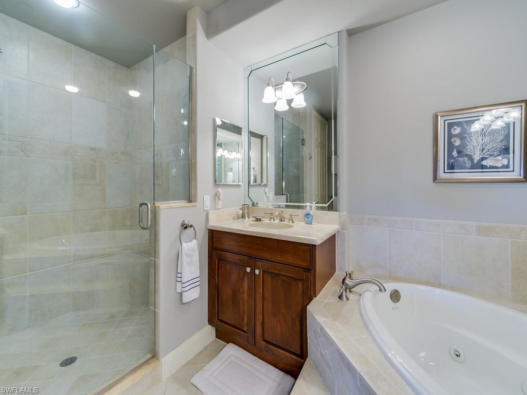 VISTA POINTE - Residential