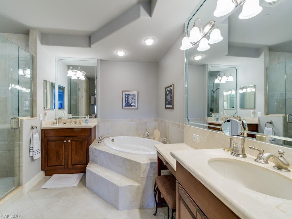 VISTA POINTE - Residential