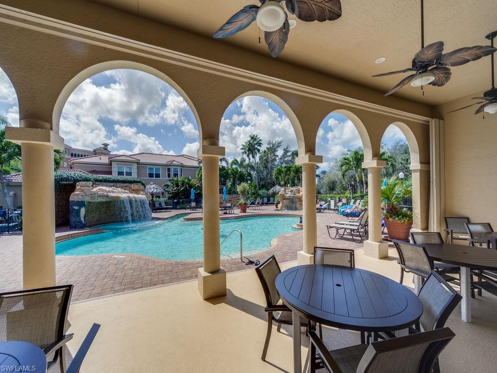 VISTA POINTE - Residential