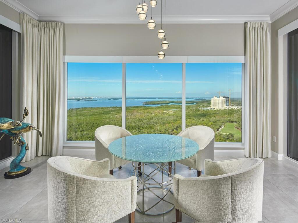 ALTAIRA - Residential