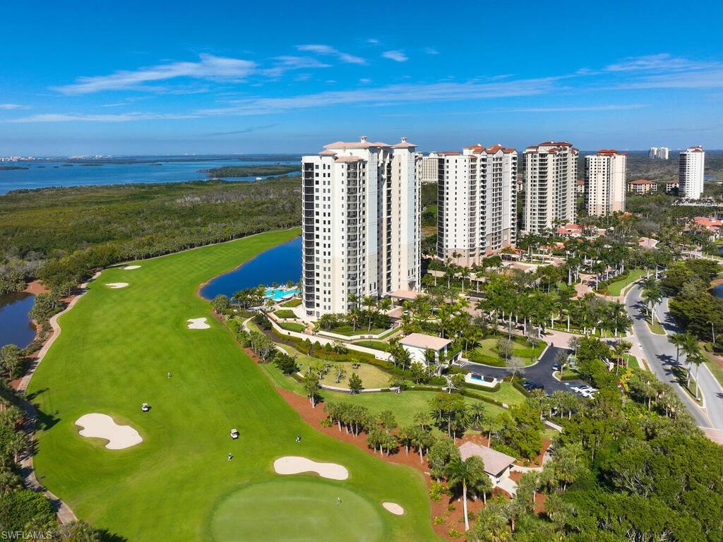 ALTAIRA - Residential