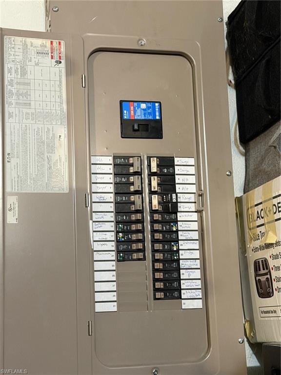 PORT CHARLOTTE - Residential