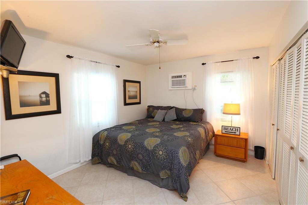 SEABREEZE CONDO - Residential Lease