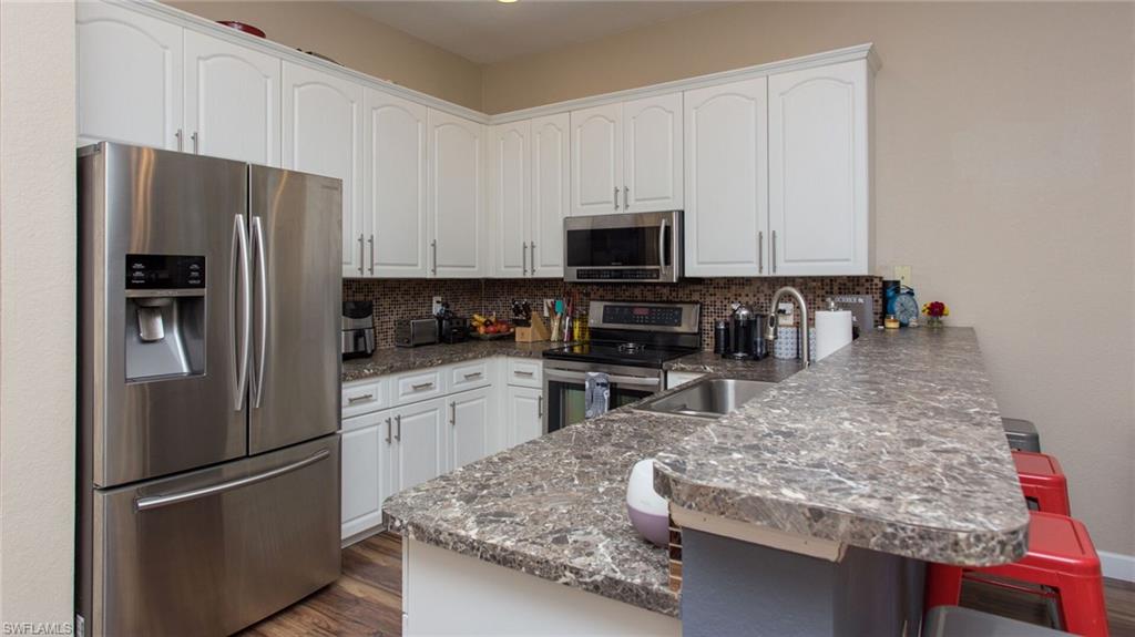 MONTEREY - Residential