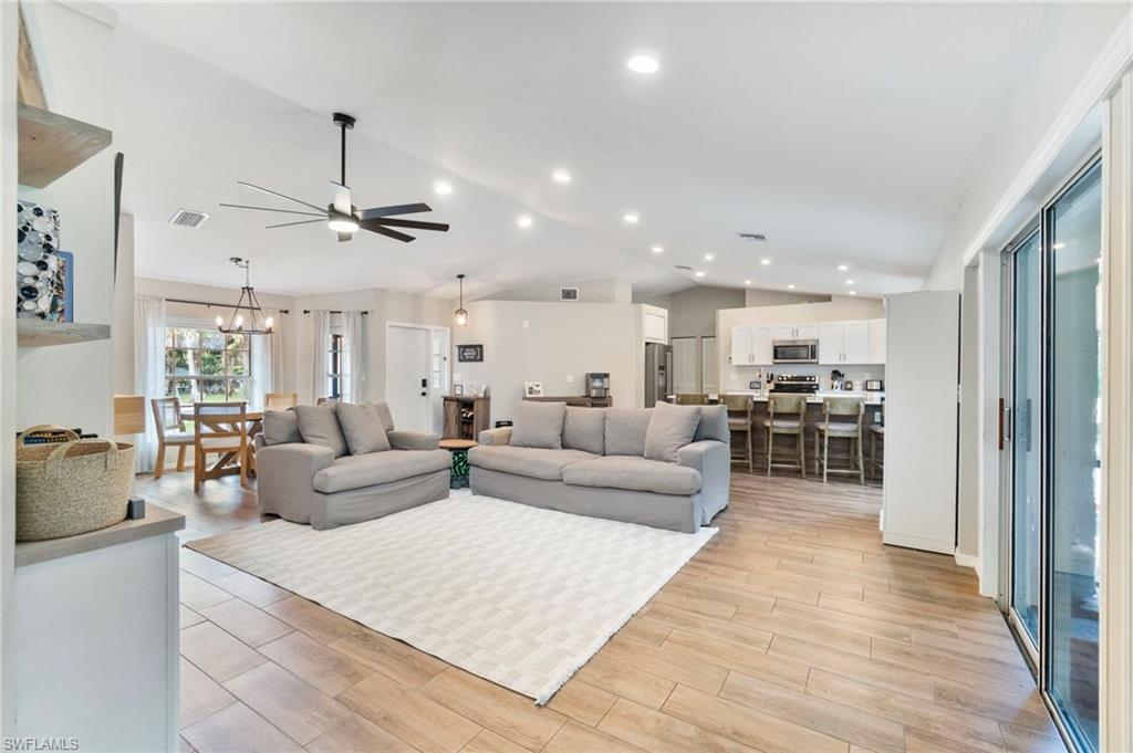 GOLDEN GATE ESTATES - Residential