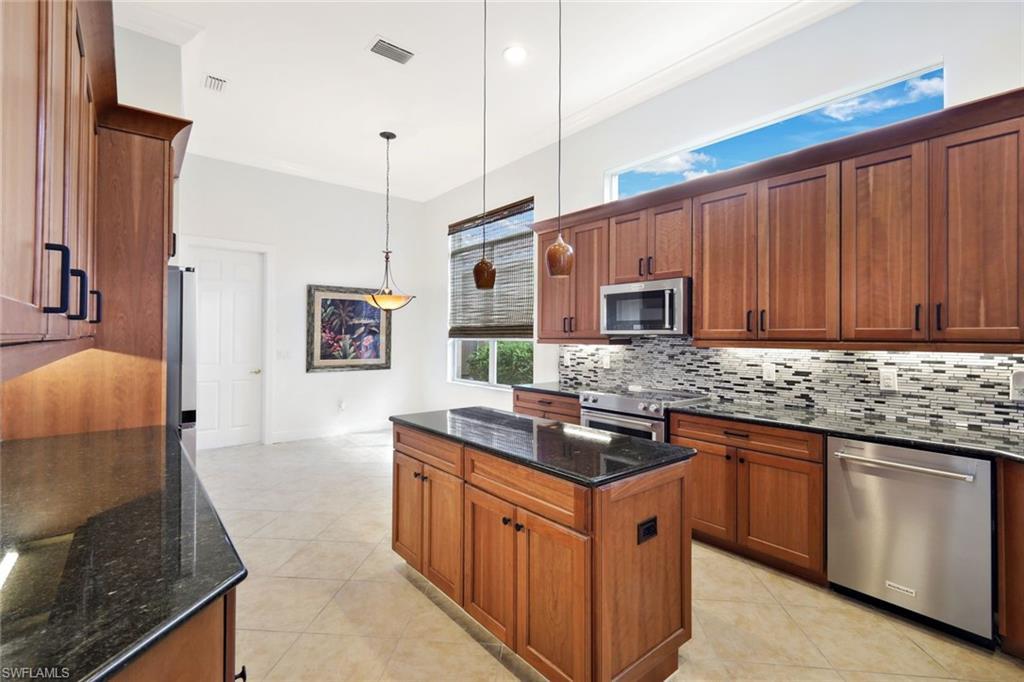 PARKSIDE - Residential