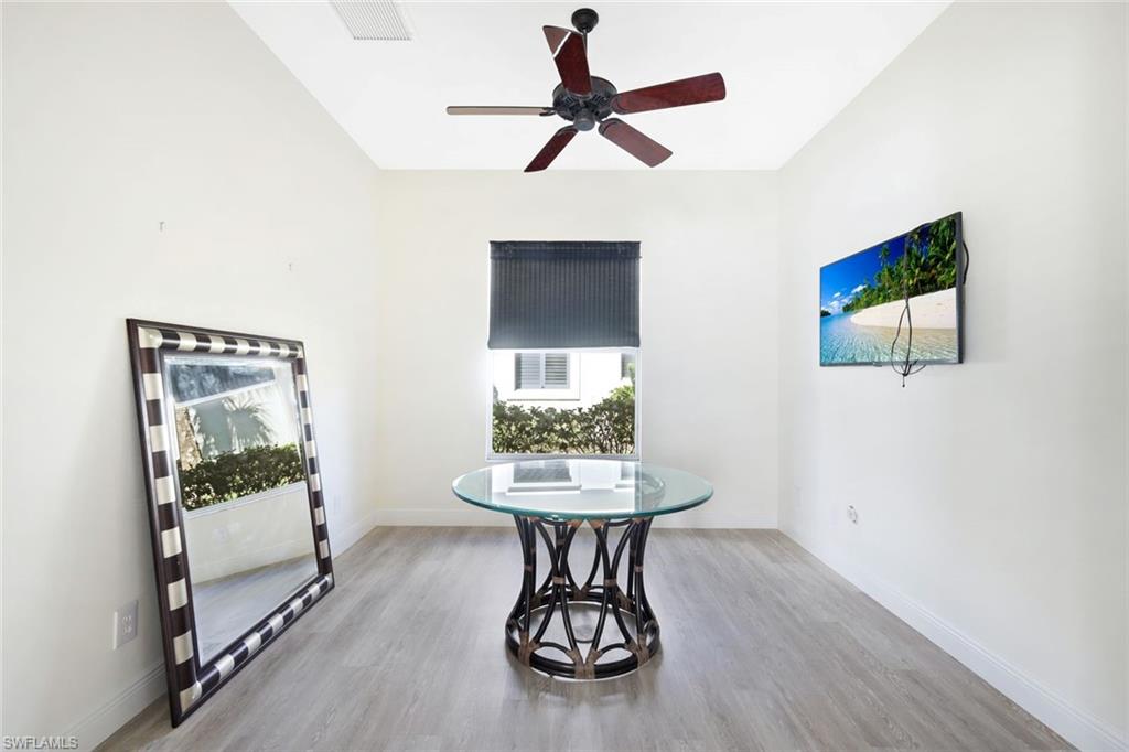 PARKSIDE - Residential