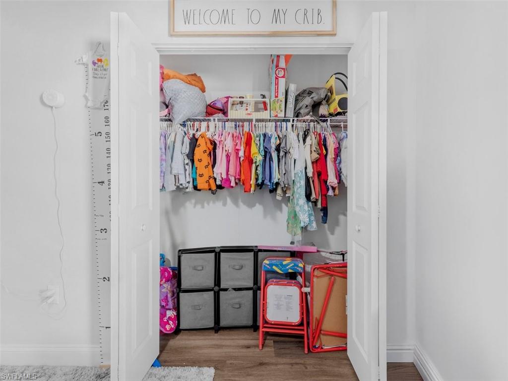 BANYAN VILLAGE - Residential