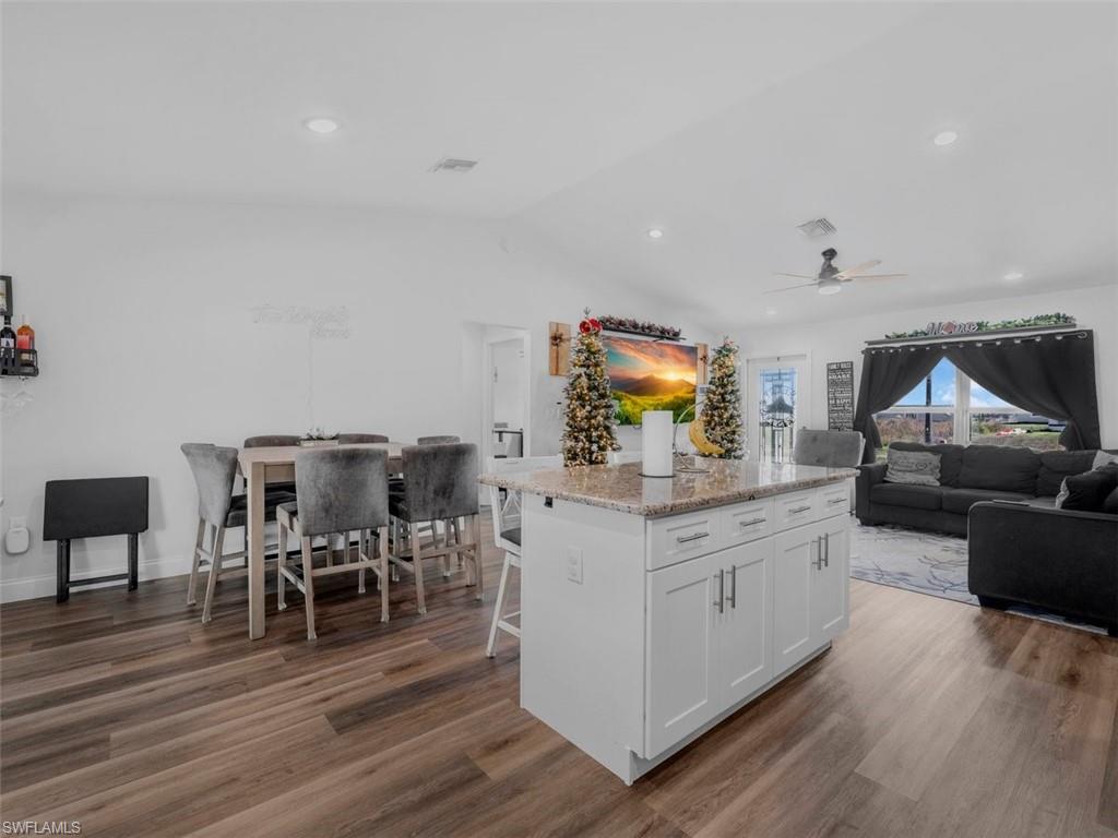 BANYAN VILLAGE - Residential