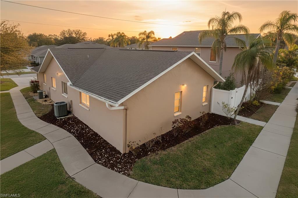 ENGLISH VILLAGE CONDO - Residential