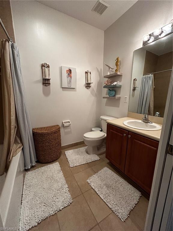 THE COVE AT SIX MILE - Residential Lease