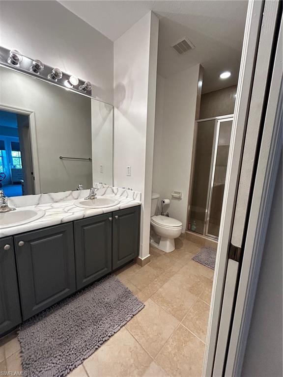 THE COVE AT SIX MILE - Residential Lease