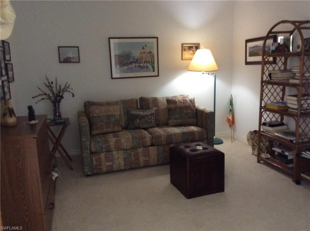 WINDWARD CAY - Residential