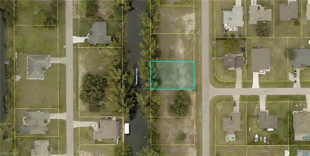 CAPE CORAL - Land