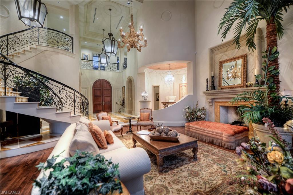 QUAIL WEST - Residential