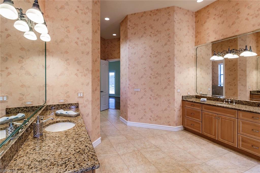 BANYAN COVE - Residential