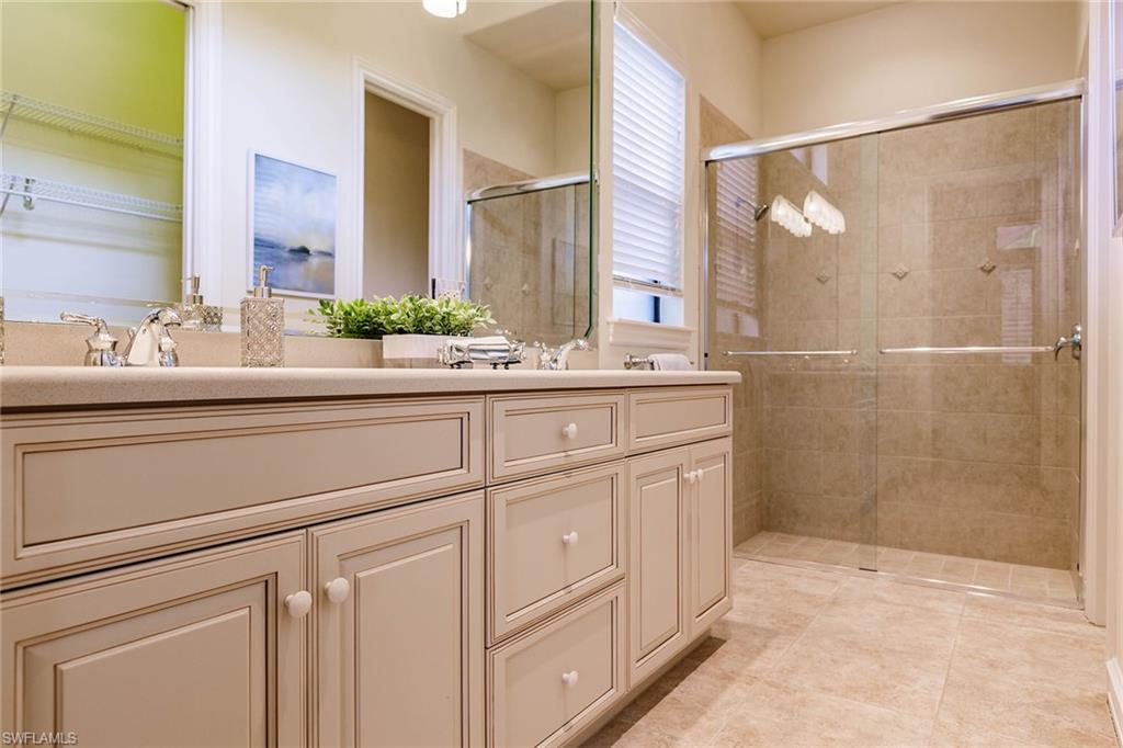 BANYAN COVE - Residential