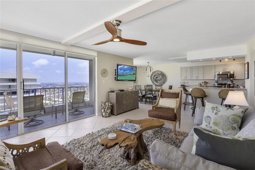 ROYAL SEAFARER - Residential