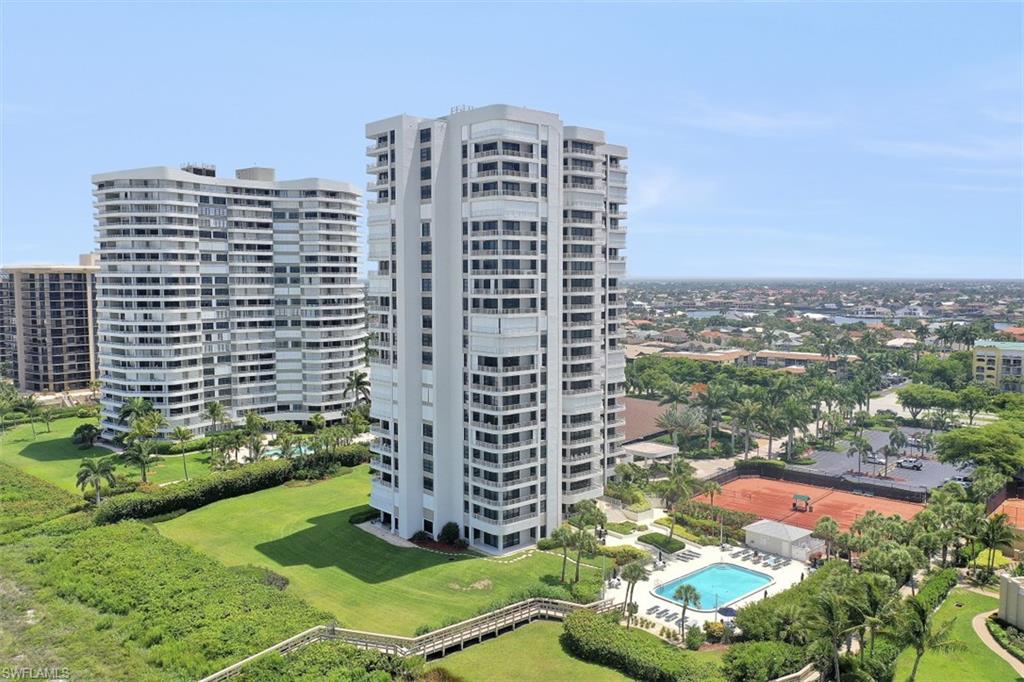 ROYAL SEAFARER - Residential