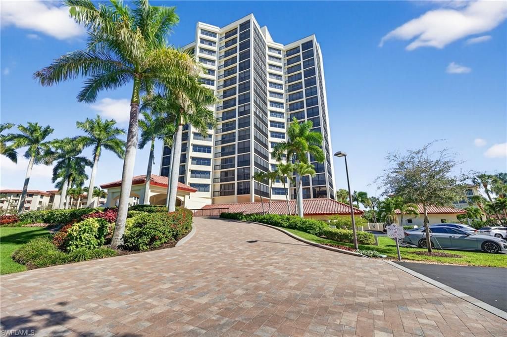 Photo of 6000 PELICAN BAY BLVD #804, NAPLES, FL 34108 (MLS # 226002799)