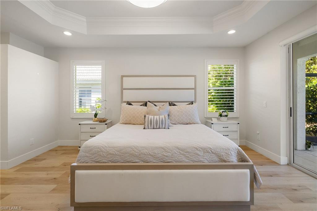 AUTUMN WOODS - Residential