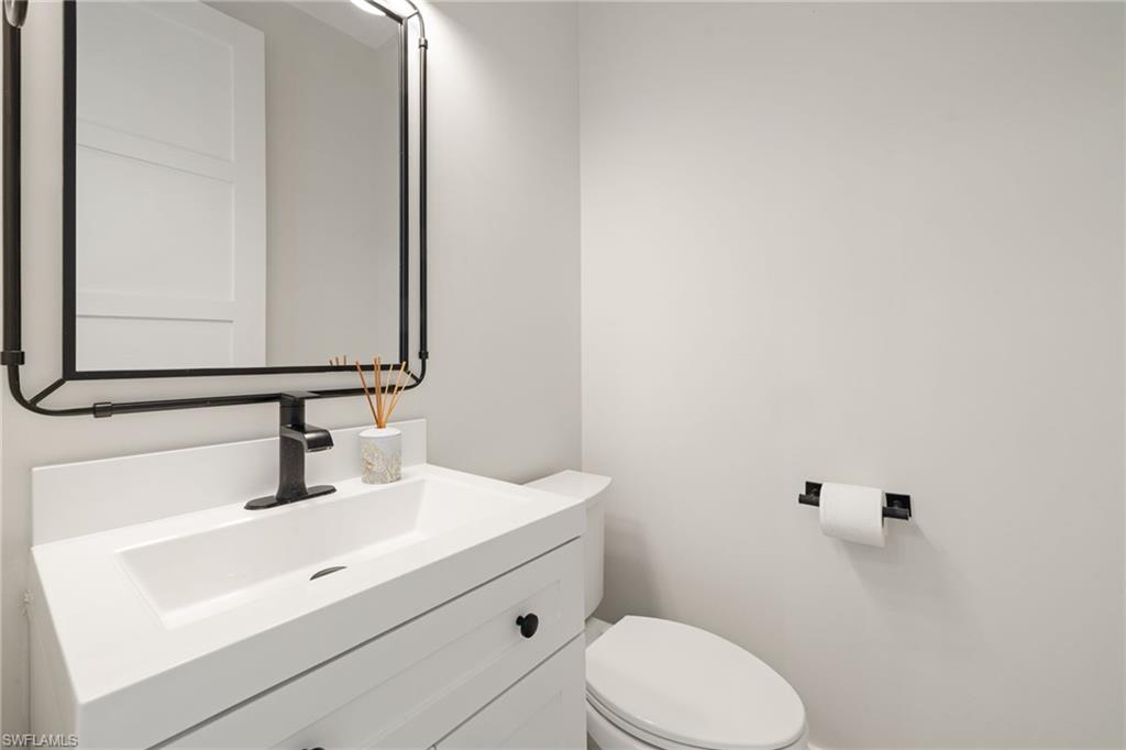 AUTUMN WOODS - Residential