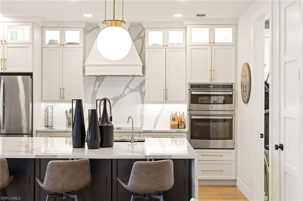 AUTUMN WOODS - Residential