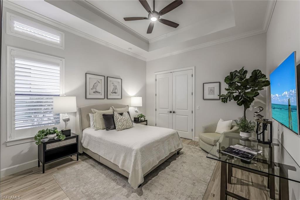 ESPLANADE - Residential