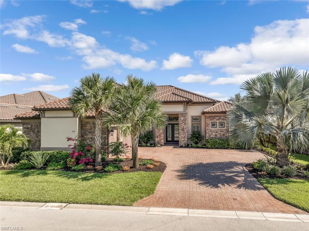 ESPLANADE - Residential