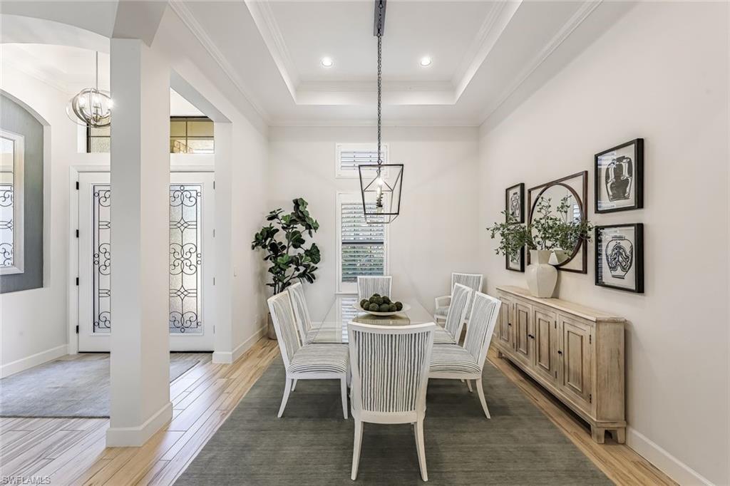 ESPLANADE - Residential