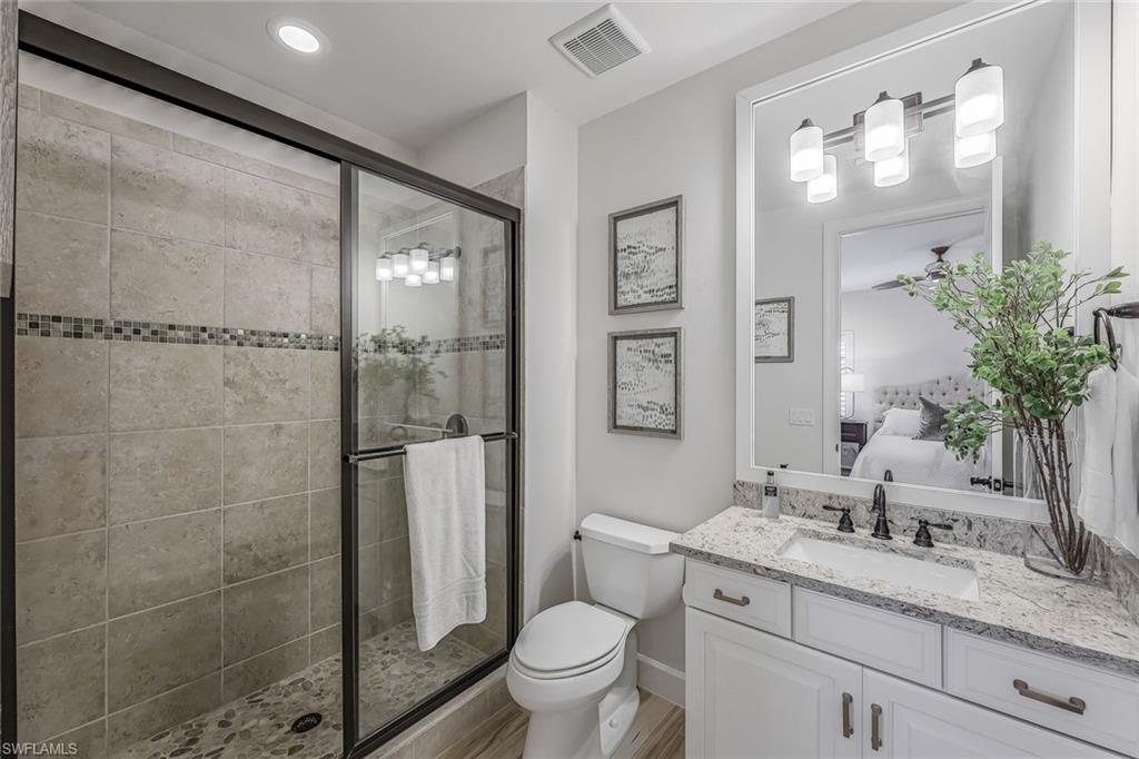 ESPLANADE - Residential