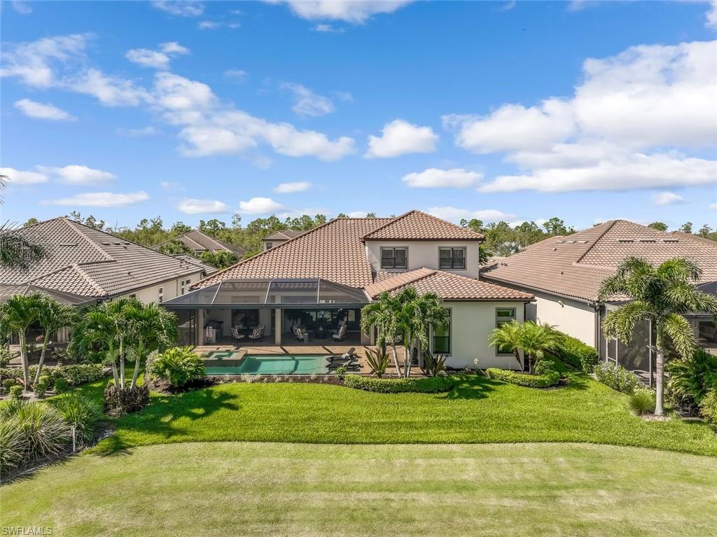 ESPLANADE - Residential