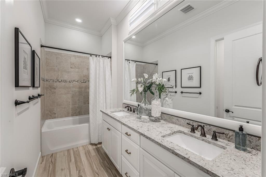 ESPLANADE - Residential