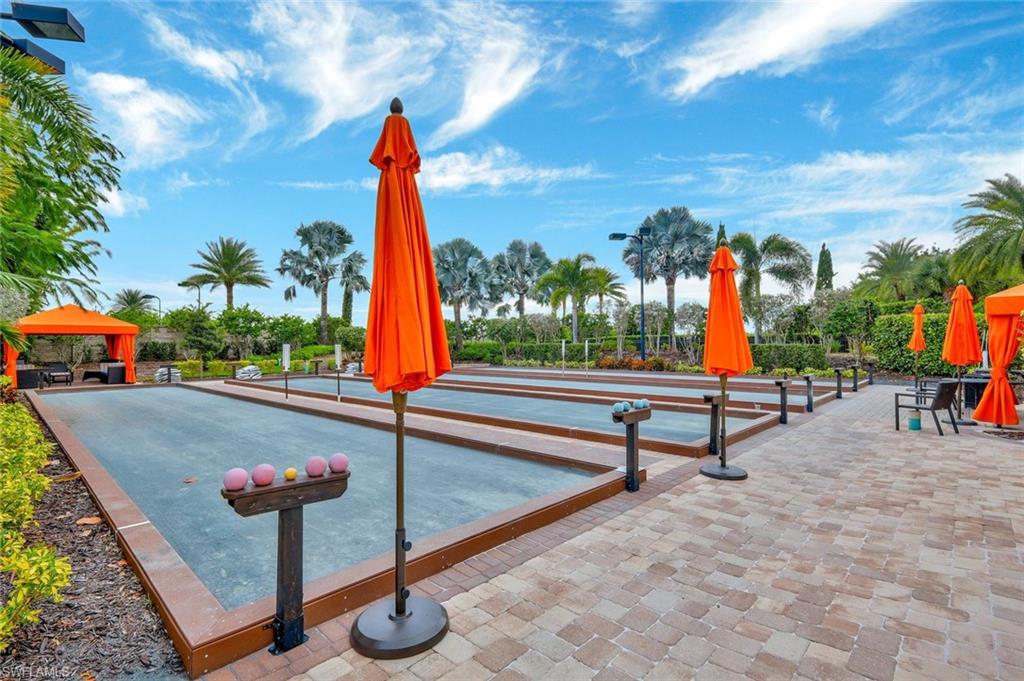 ESPLANADE - Residential