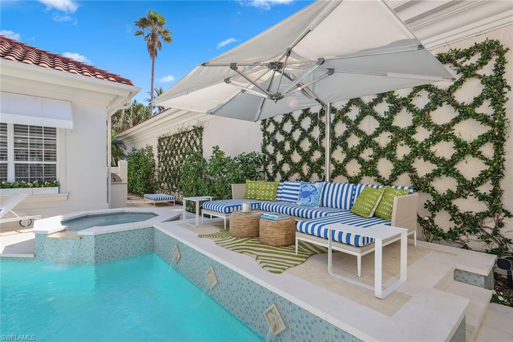 VILLA LA PALMA AT BAY COLONY - Residential