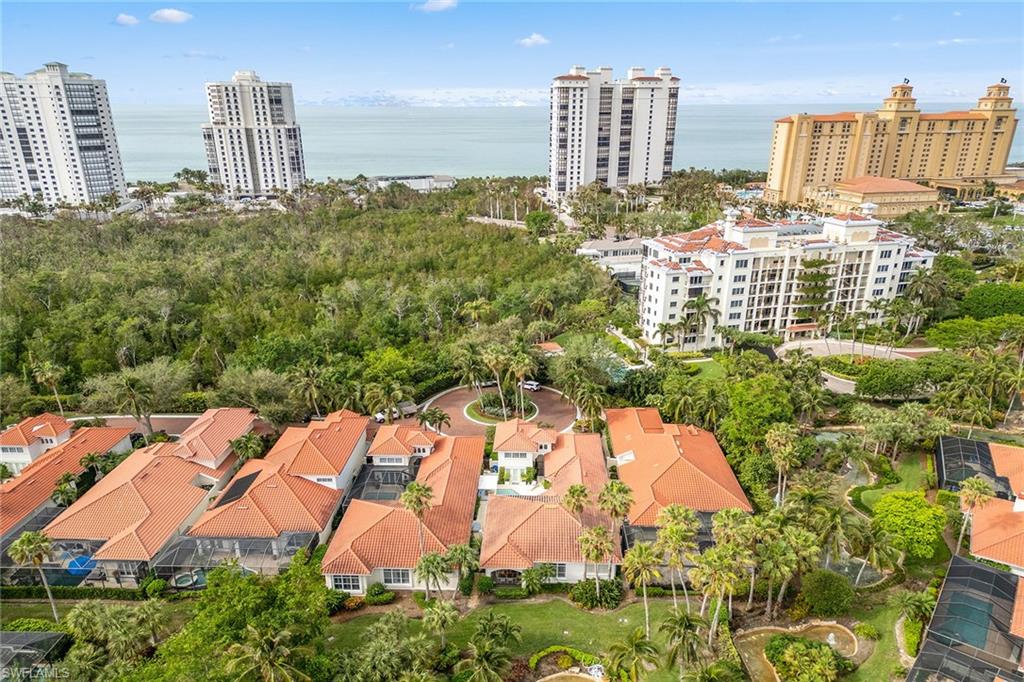 VILLA LA PALMA AT BAY COLONY - Residential