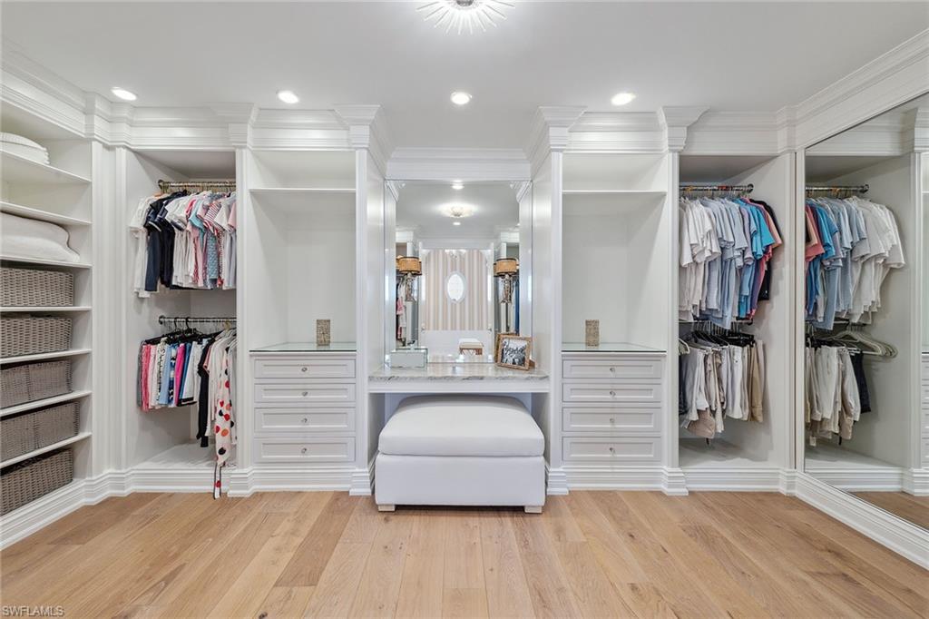 VILLA LA PALMA AT BAY COLONY - Residential