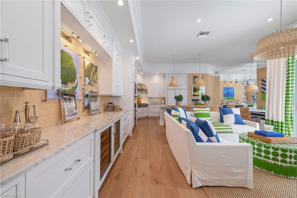 VILLA LA PALMA AT BAY COLONY - Residential