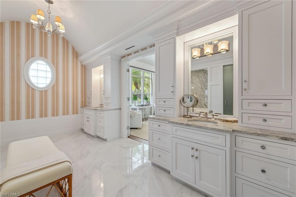 VILLA LA PALMA AT BAY COLONY - Residential