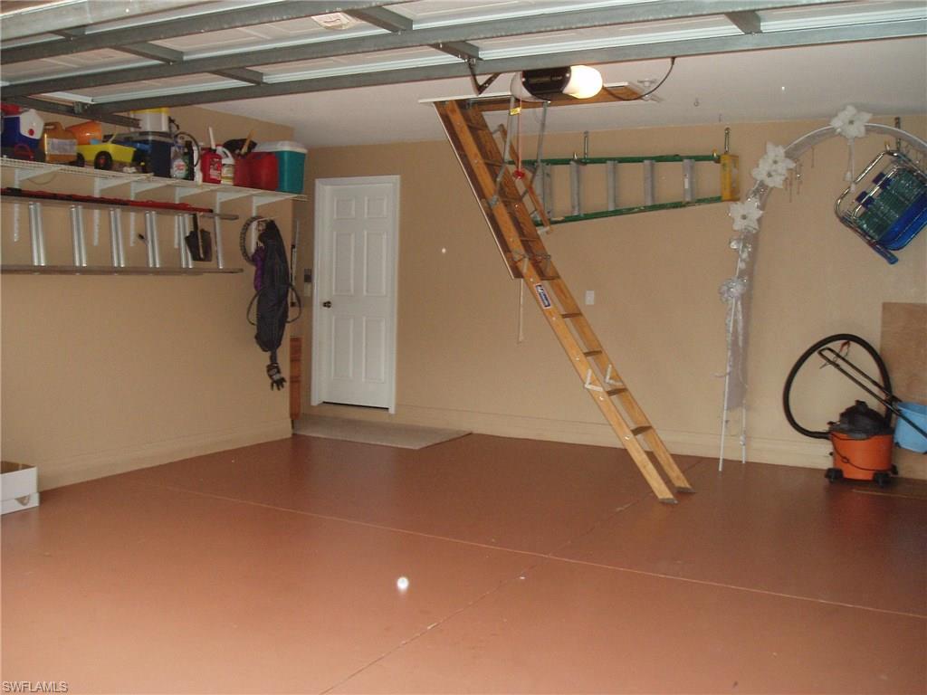 DANFORTH LAKES - Residential