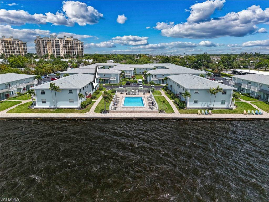 PALMS AT WATERS EDGE - Residential