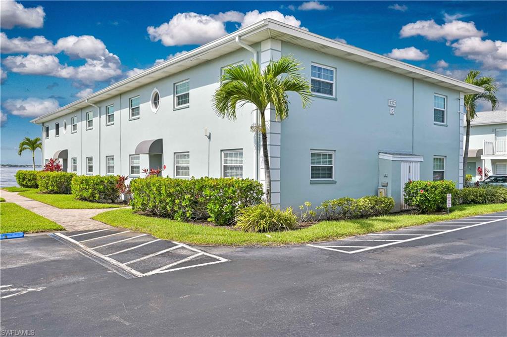 PALMS AT WATERS EDGE - Residential