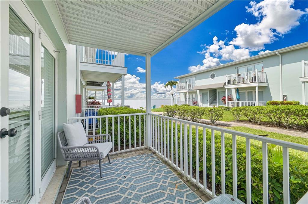 PALMS AT WATERS EDGE - Residential
